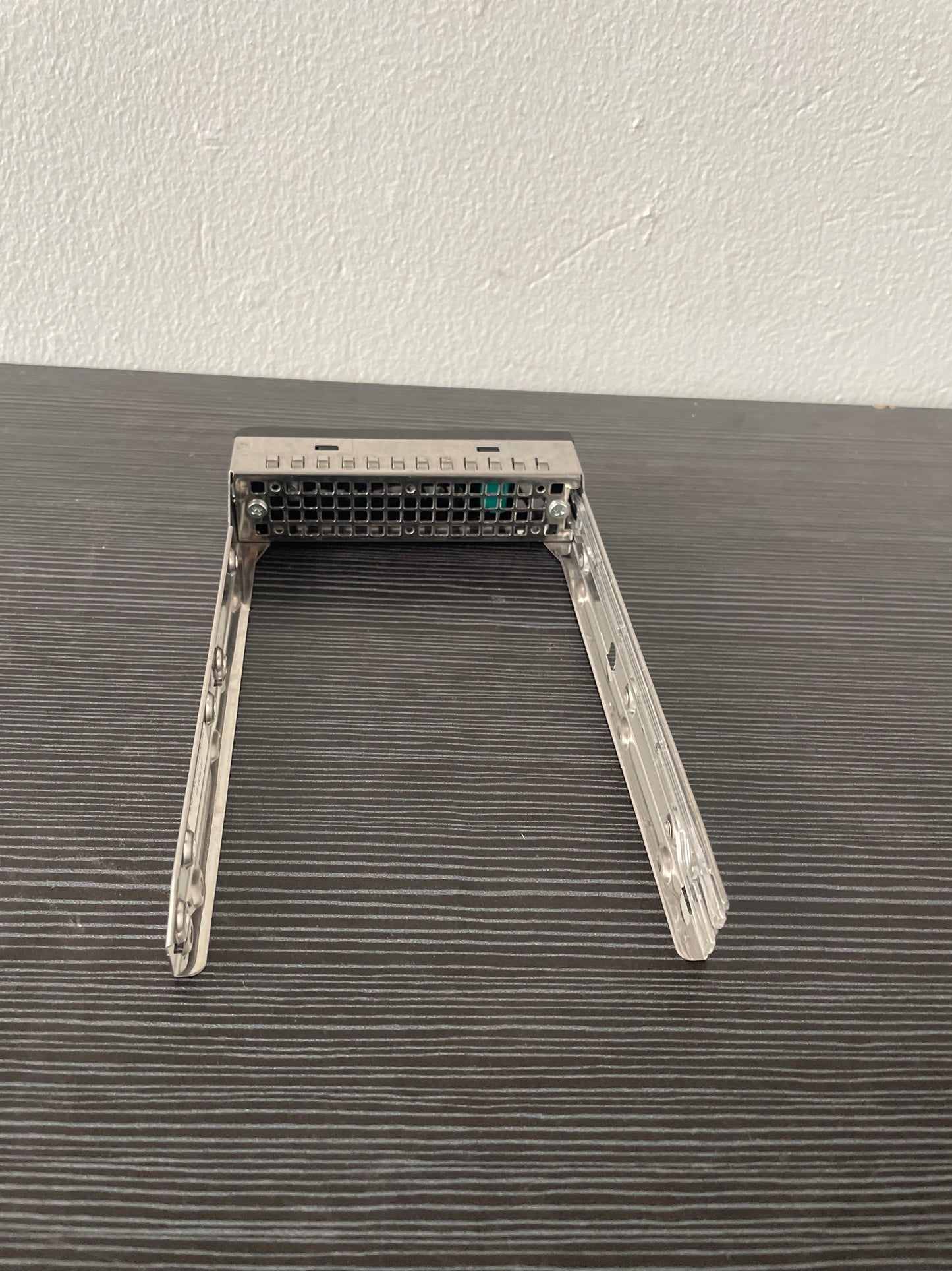 Intel G17590-002 3.5 Inch SAS / SATA Hard Drive Caddy – Pre-Owned