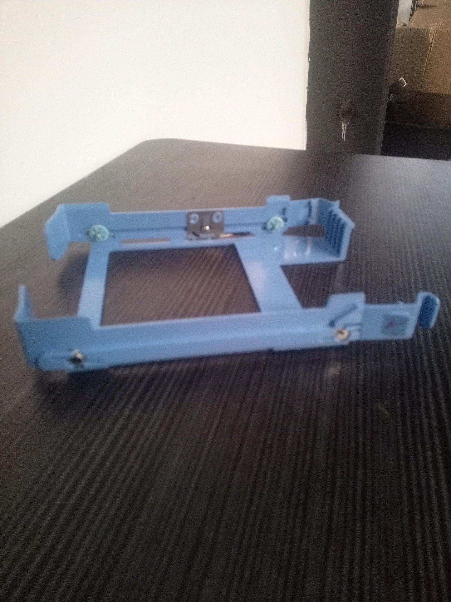 Dell PX60023 3.5 Inch HDD Caddy Bracket for OptiPlex 390 3020 7020 9020 – Pre-Owned