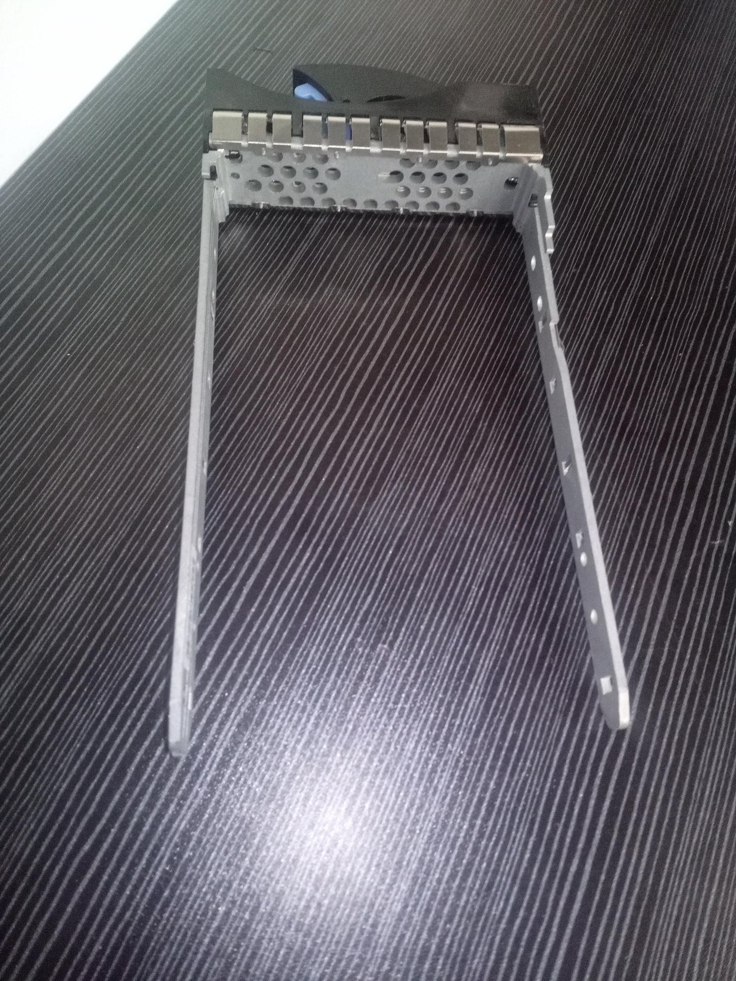 IBM 42R4126 3.5 Inch Hot Plug Drive Frame Caddy For xSeries Servers – Pre-Owned