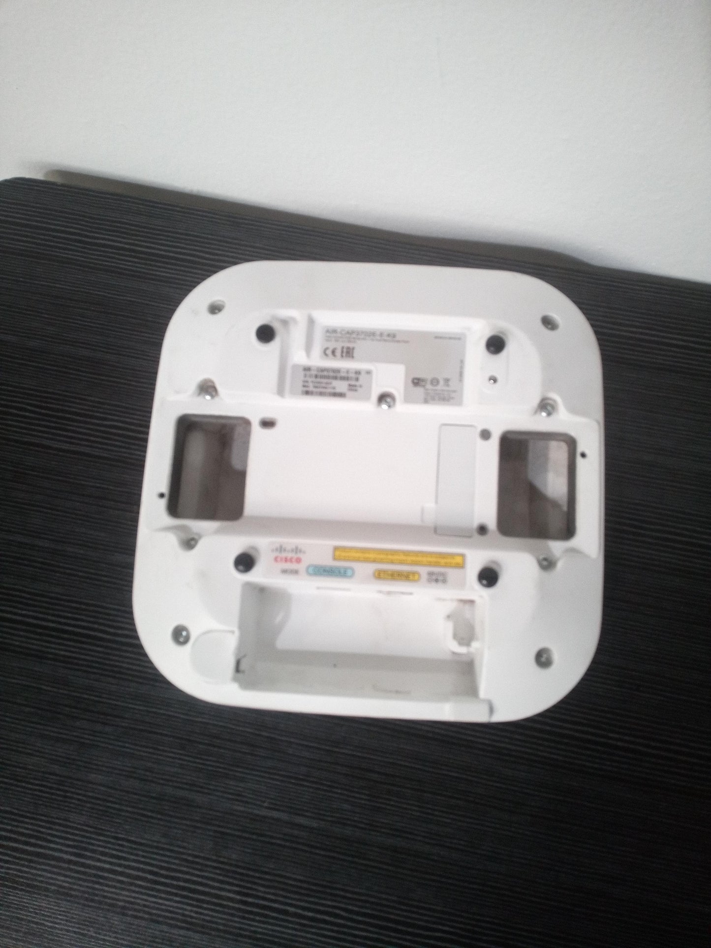 Cisco AIR-CAP3702E-E-K9 802.11ac Dual Band Access Point – Pre-Owned