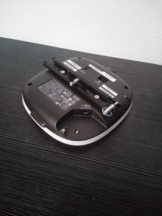 HPE Aruba APIN0505 AP-505 Wi-Fi 6 802.11ax Enterprise Access Point – Refurb