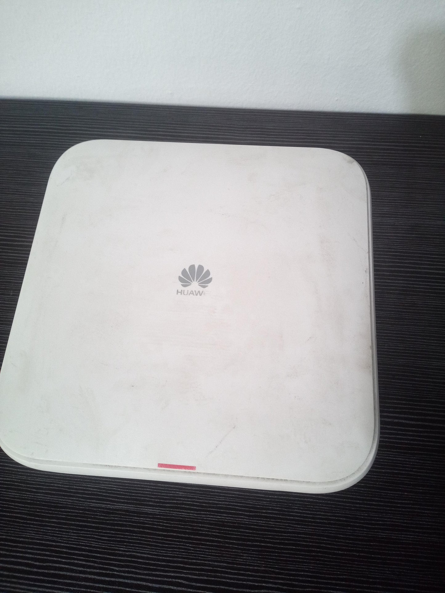 Huawei AP70552DN Wireless LAN Access Point - Pre-Owned
