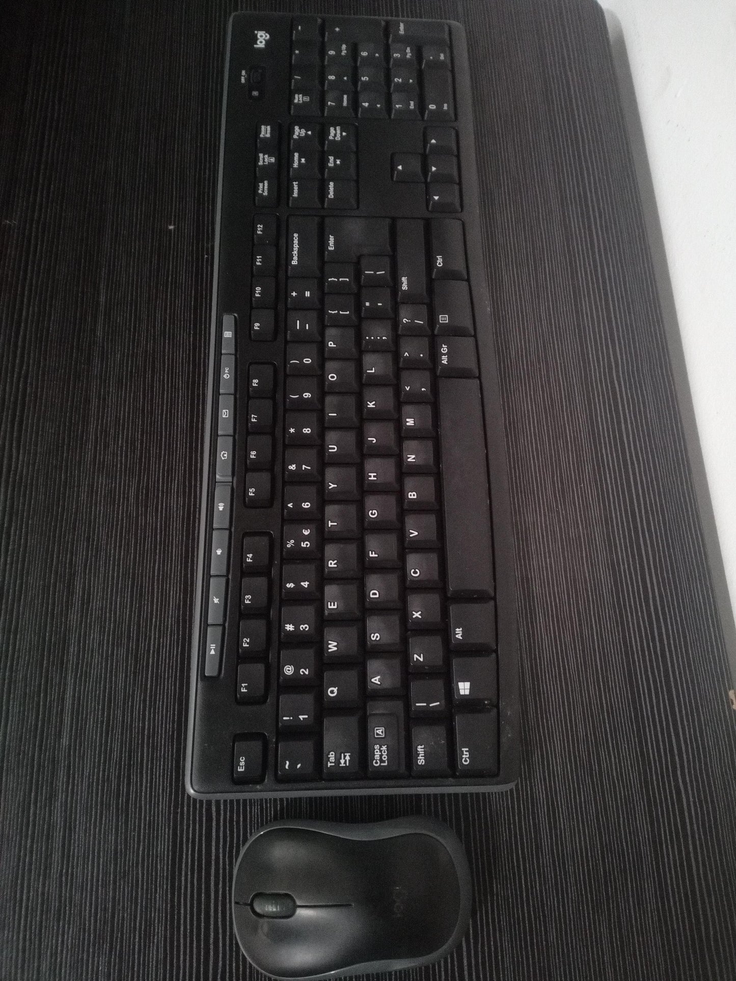 Logitech MK270 Wireless Keyboard and Mouse Combo Only – Refurb