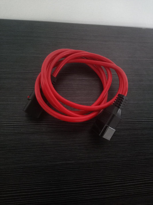 Locking IEC C13 to C14 Kettle Extension Lead 10A Mains Power Cable - Red - 2 Meter – Pre-Owned