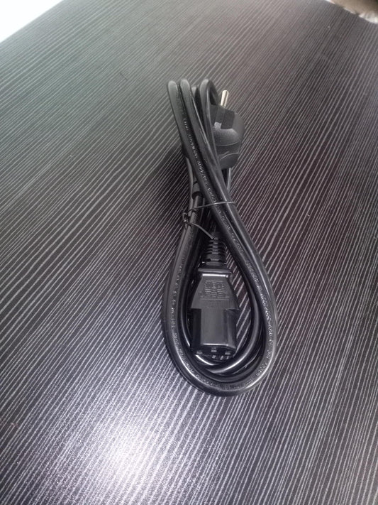 Power Cable Right Angled Schuko EU Plug to IEC C13 Black – Pre-Owned