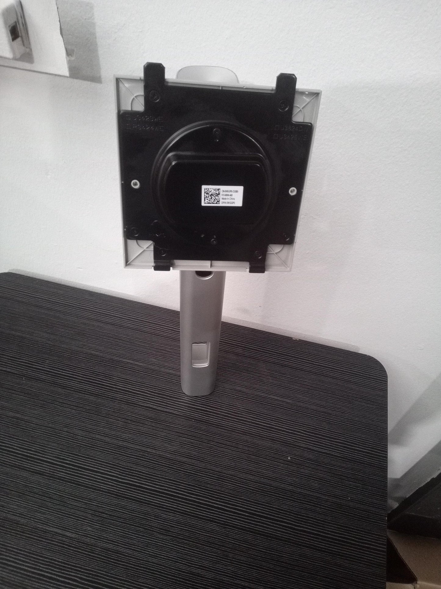 Dell 0WGGP0 Monitor Stand – No Base - Pre-Owned