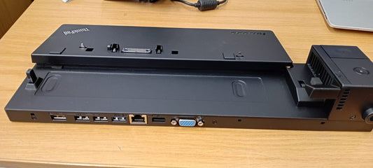 Lenovo ThinkPad Basic Dock 65 Watt 40A00065SA - Used