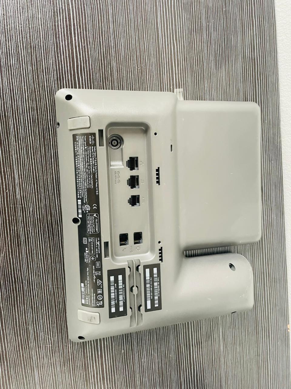 Cisco CP-8811 Enterprise Gigabit IP Desk Phone – No Stand, Handset & Cord – Pre-Owned
