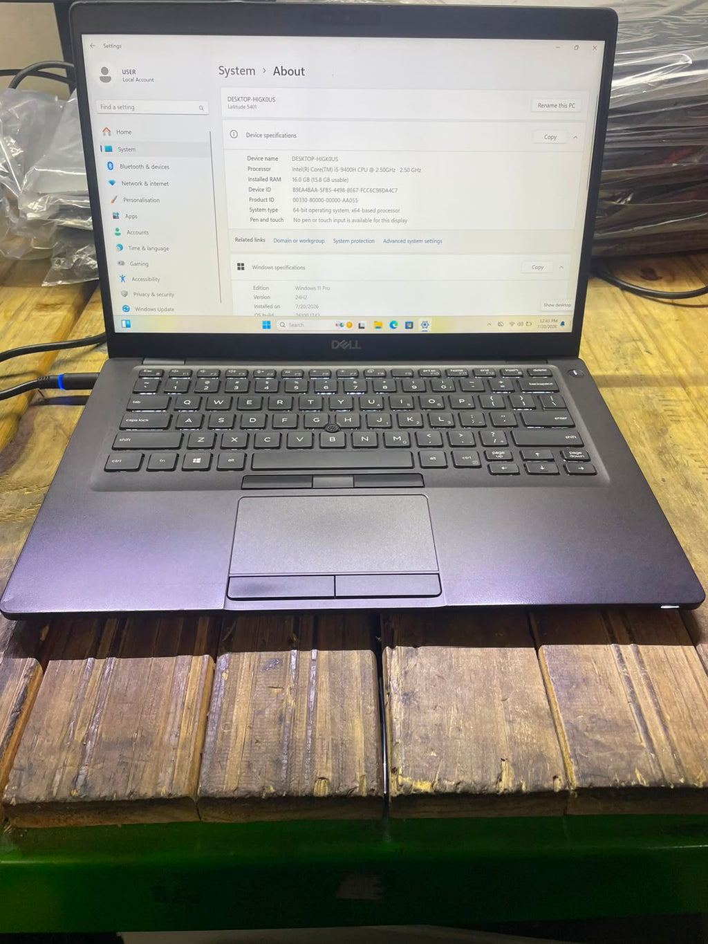 Dell Latitude 5401 14 Inch Business Laptop – i5 9400H – 16GB DDR4 – 256GB NVMe – Win11Pro – Battery Health 100% – No Power Adapter -Used