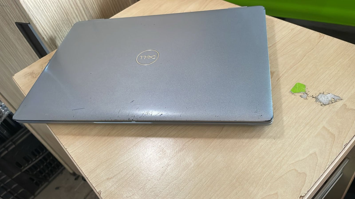 Dell Latitude 5330 13.3 Inch Laptop – i5 1245U – 8GB DDR4 – 512GB NVMe SSD – Win11Pro – Battery Health 76% – With Adapter – Used
