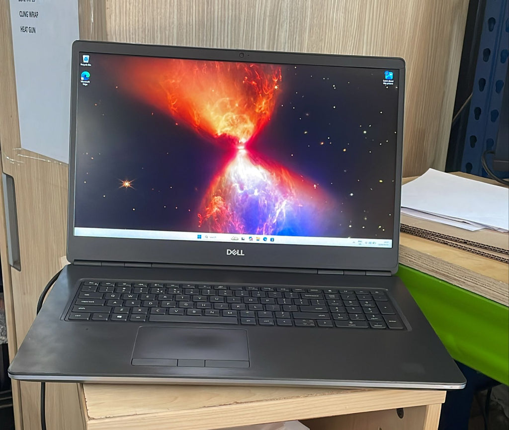 Dell Precision 7750 17.3 Inch Mobile Workstation Laptop – i7 10850H – 32GB DDR4 – 1TB NVMe – Quadro RTX 3000 – Win11Pro – Battery Health 51% – With Adapter – Used