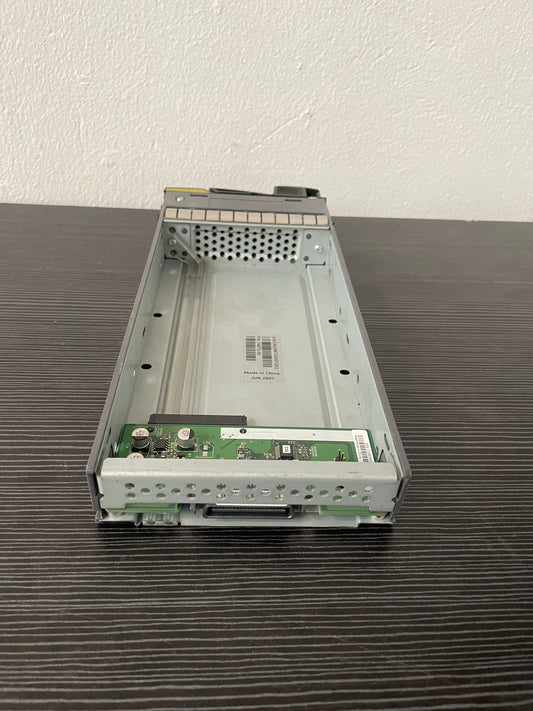NetApp 74672-06 3.5 Inch SAS/SATA Hard Drive Caddy Tray – Pre-Owned