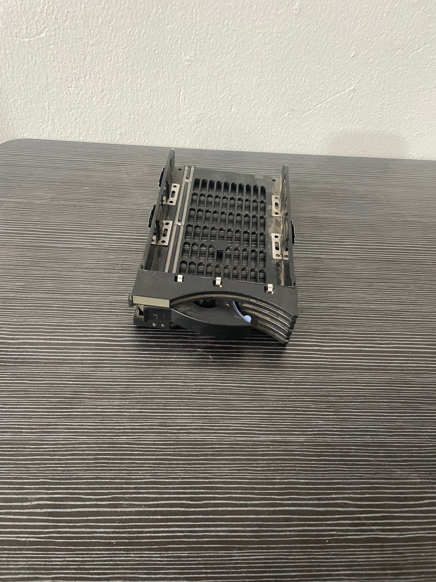 IBM 76H6521 3.5 Inch SCSI Hard Drive Tray Caddy – Pre-Owned