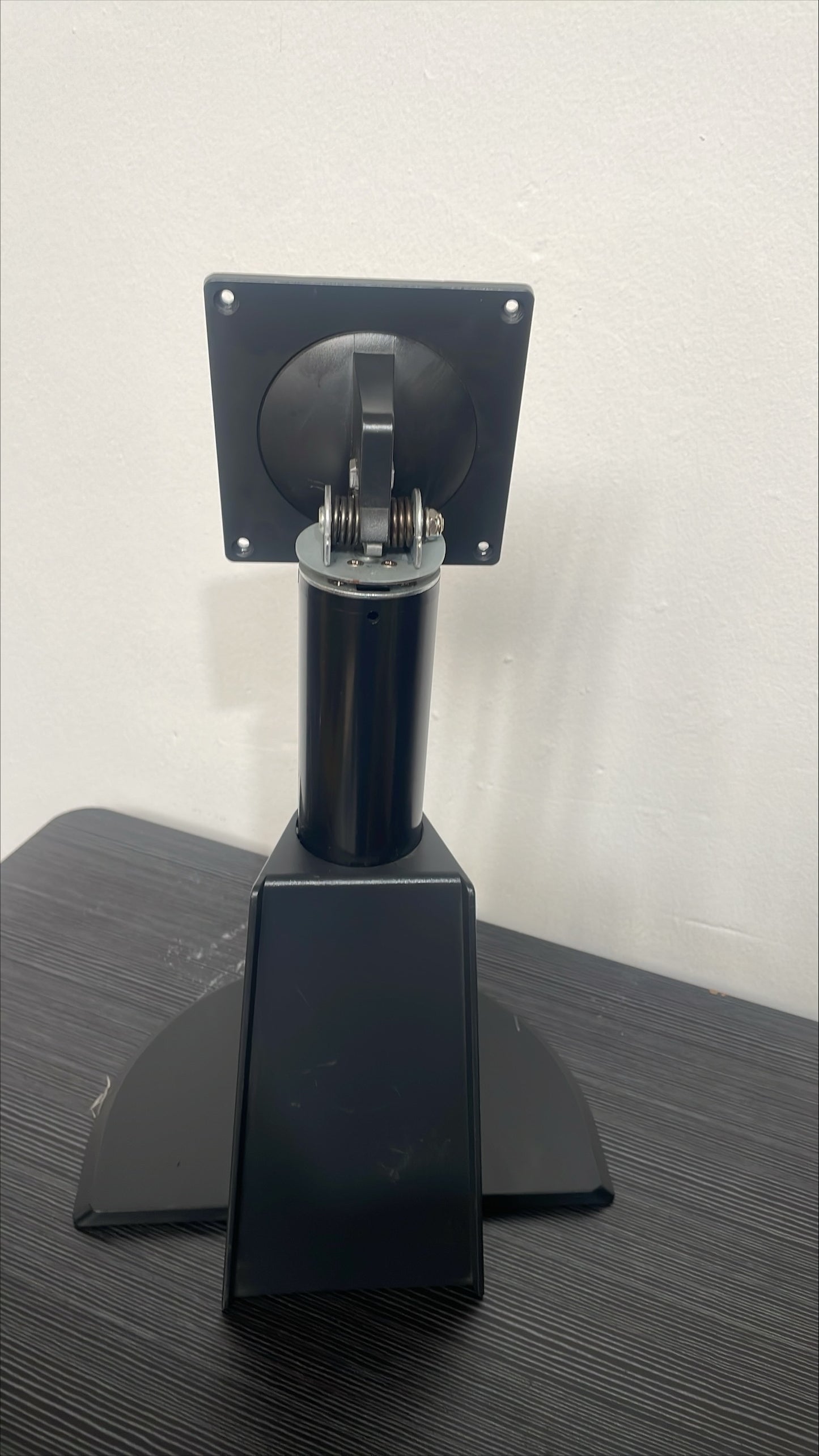 Lenovo 7737709922P0A Universal VESA Monitor Stand – Pre-Owned