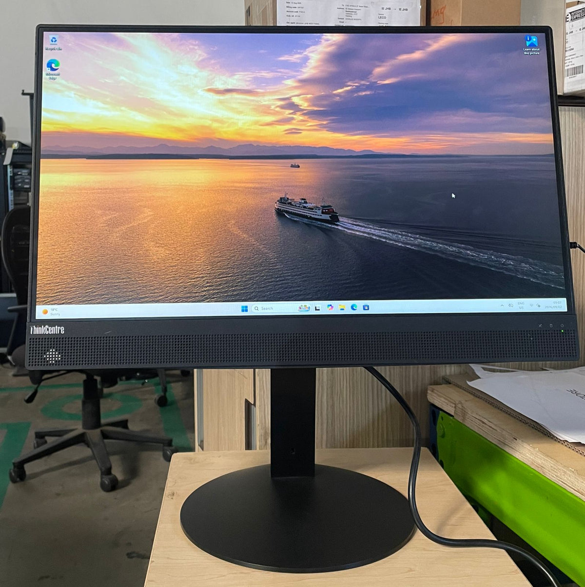 Lenovo ThinkCentre M820z All-In-One 21.5 Inch Office Computer – i5 8400 – 16GB DDR4 – 240GB SSD – Win11Pro – Used
