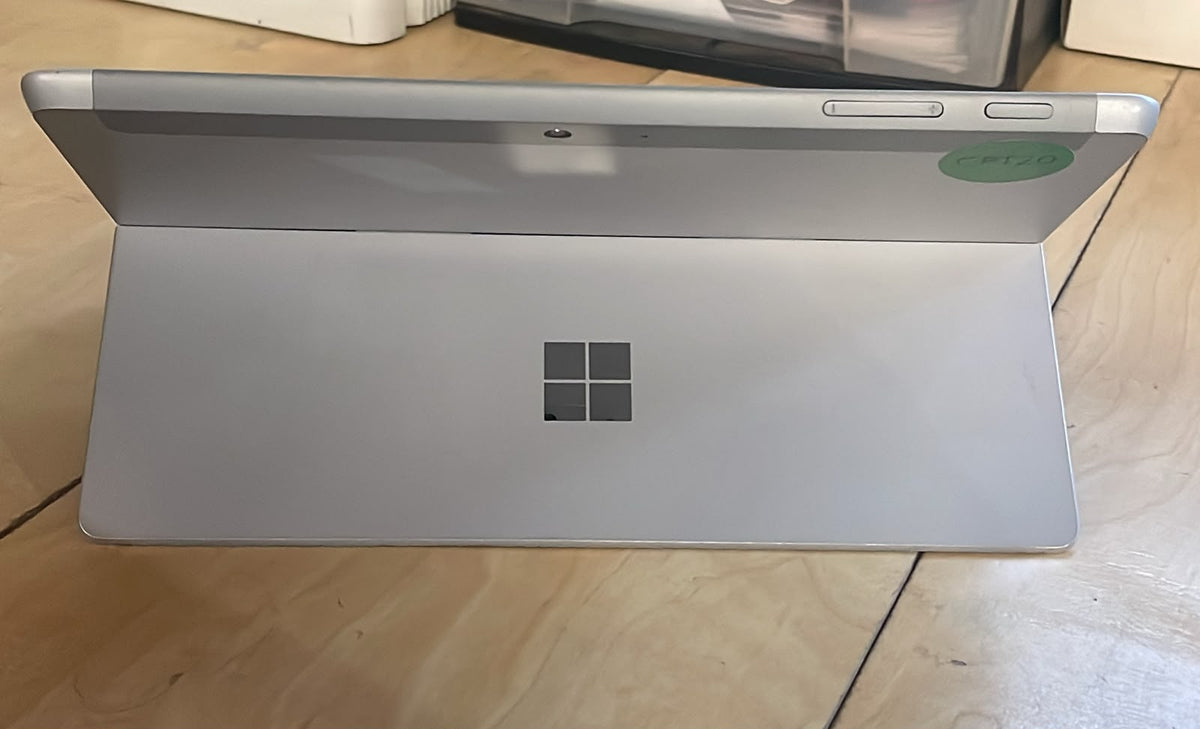 Microsoft Surface Go 2 10.5 Inch Tablet – Intel Core m3-8100Y – 8GB LPDDR3 RAM – 256GB SSD – Win11Pro – No Adapter – Used