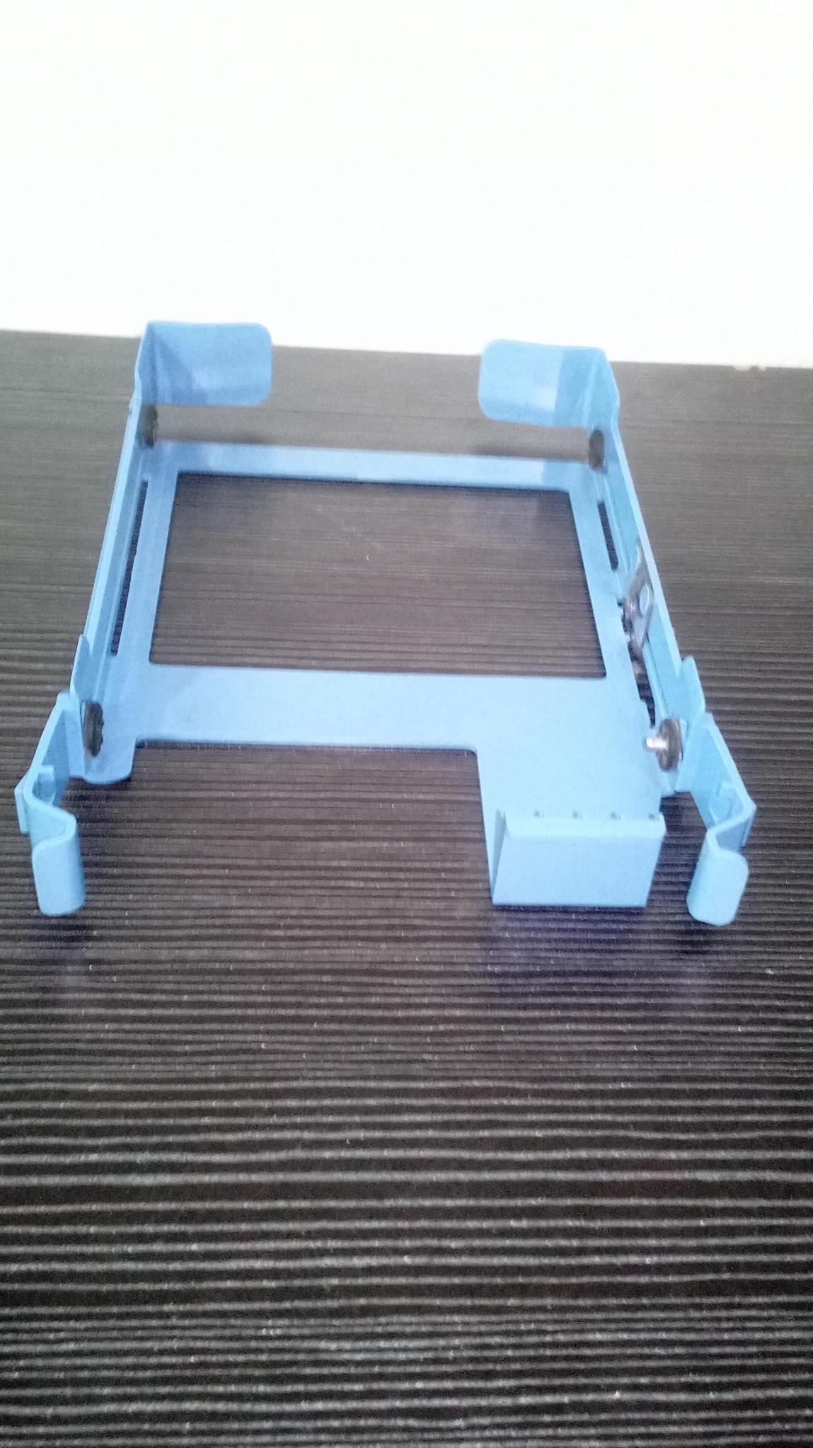 Dell IB31D2600-600-G 3.5 Inch Hard Drive Caddy Tray – Pre-Owned