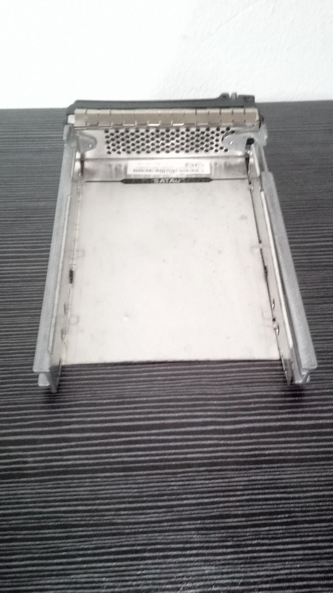 Dell PowerEdge MF666 3.5 Inch SATA/SAS Hard Drive Caddy Tray – Pre-Owned