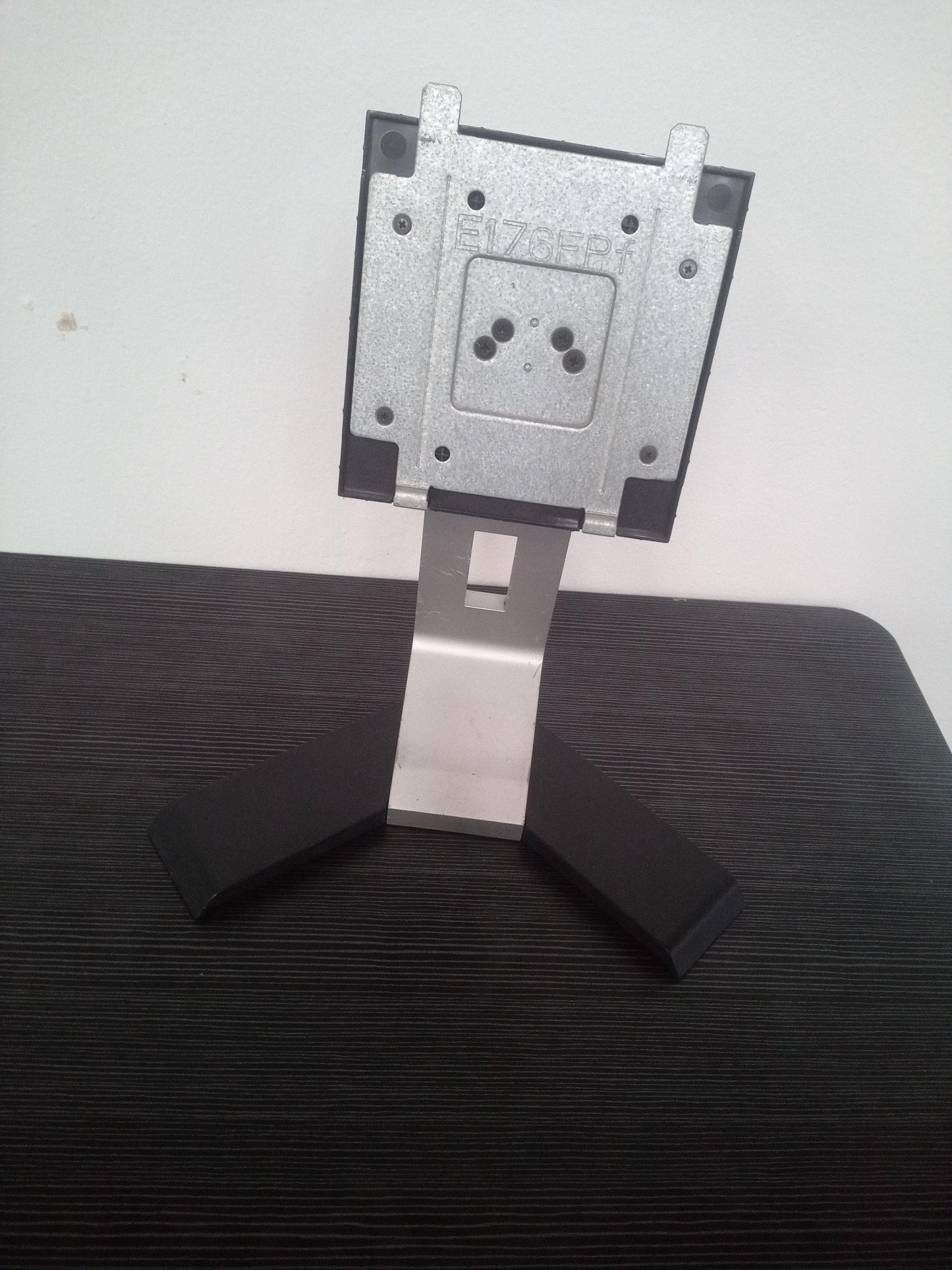 Dell E176FPf Monitor Stand – Pre-Owned