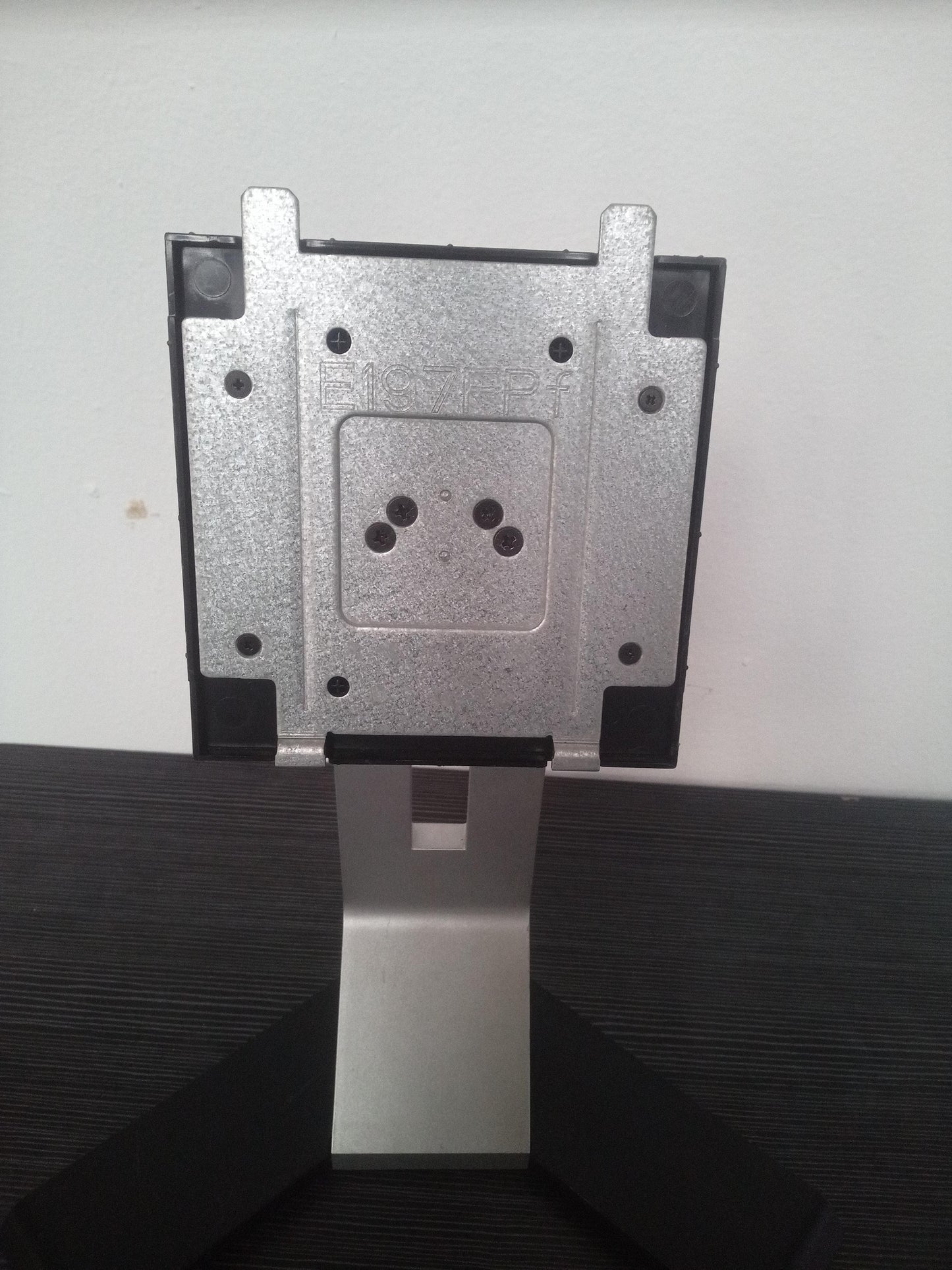 Dell E197FPf Monitor Stand – Pre-Owned