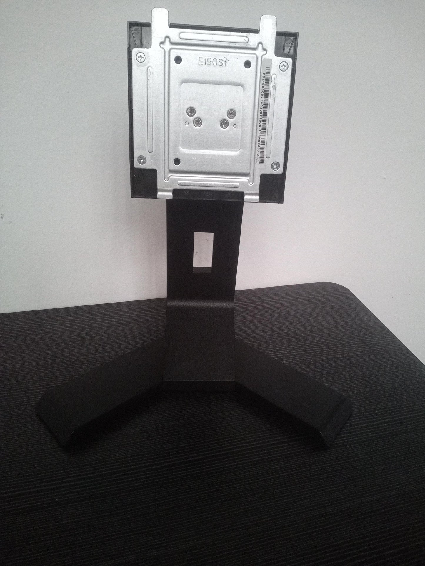 Dell E190Sf 19 Inch LCD Monitor Stand – Pre-Owned