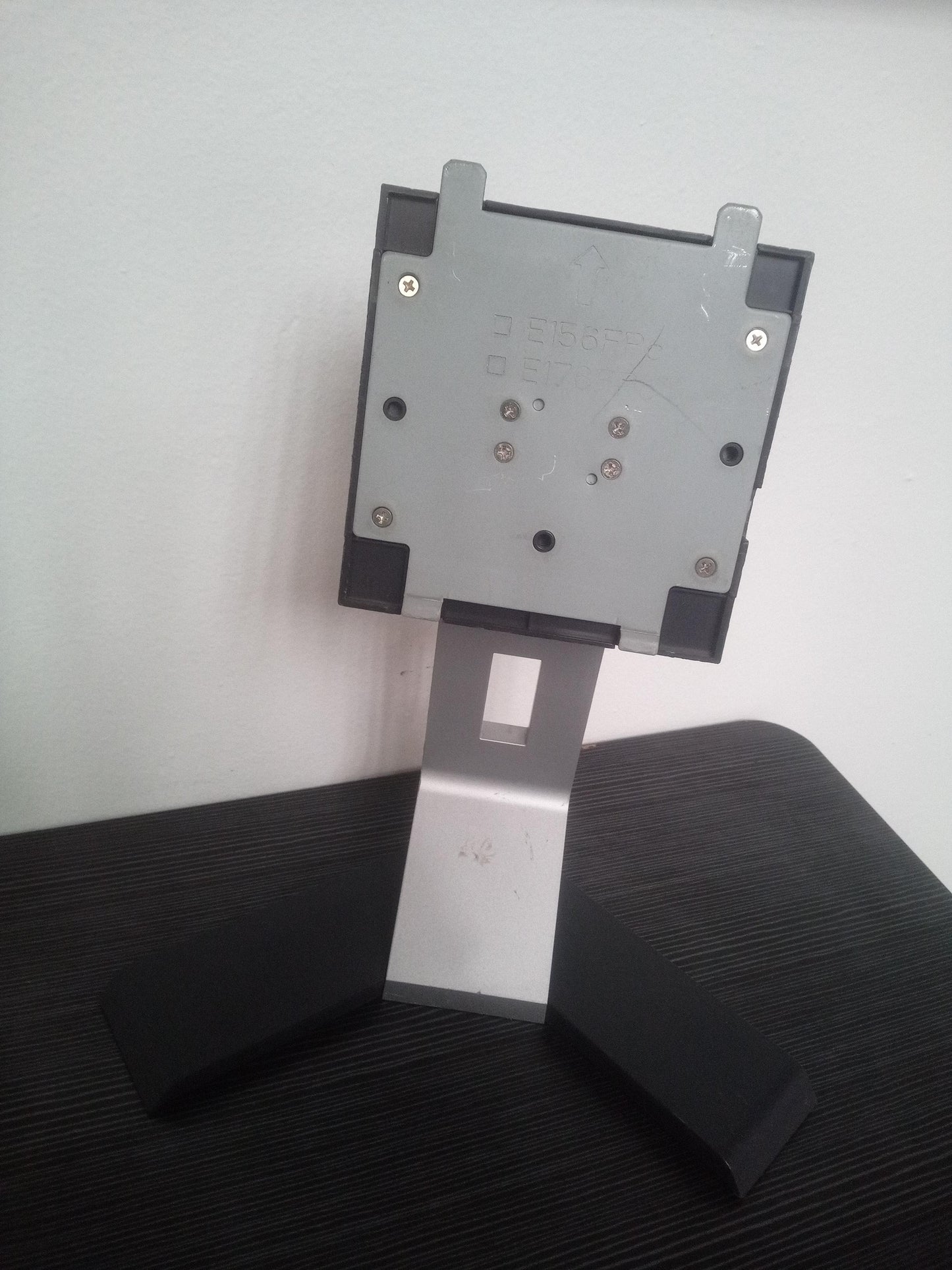 Dell E156FPc & E176FPc Monitor Stand – Pre-Owned