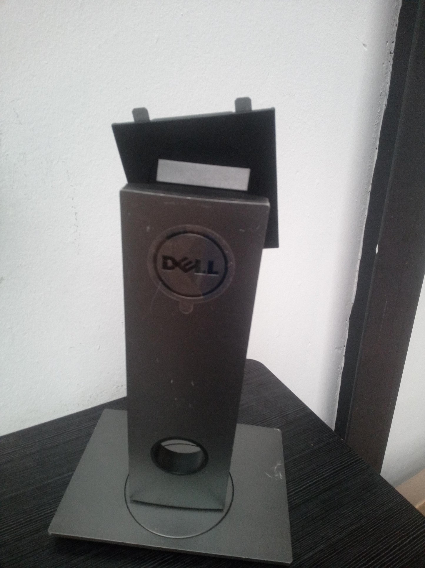 Dell P2017H, P2418D, P2418HZ & P2018H Monitor Stand – Pre-Owned