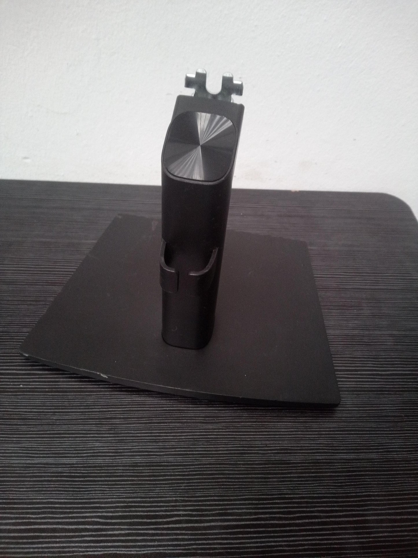 Dell E2722H Monitor Stand – Pre-Owned