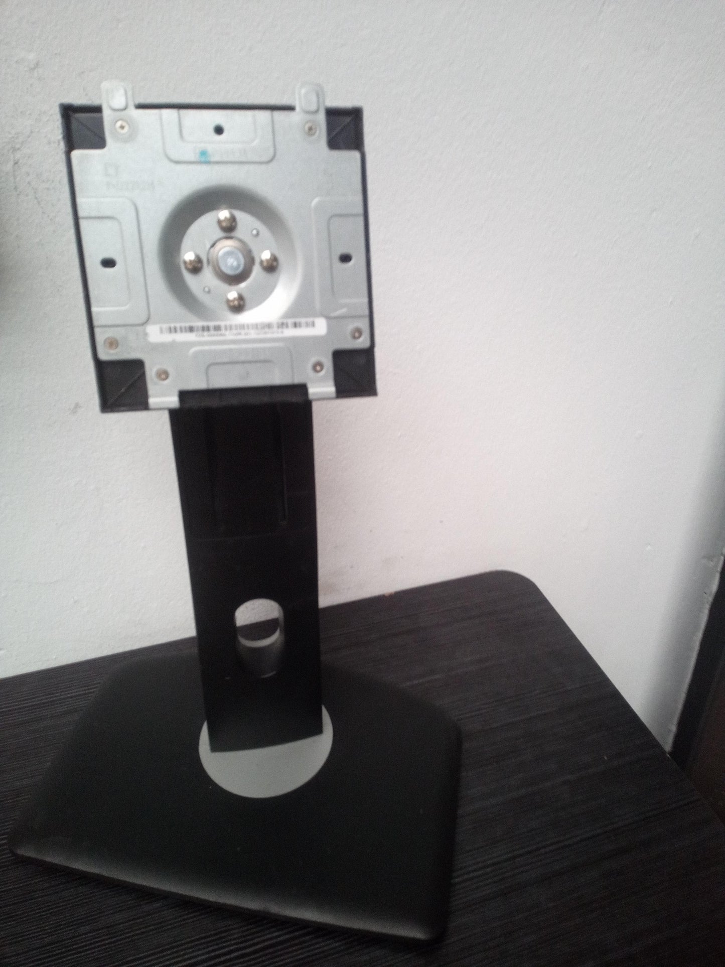 Dell P1913t, P2213t, P2312H, P/U2212H, P/U2012H & P/U2412H Monitor Stand Base – Pre-Owned