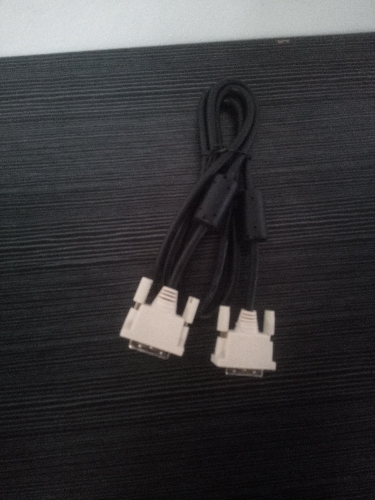 DVI-D Single Link Male to Male Monitor Cable – Pre-Owned