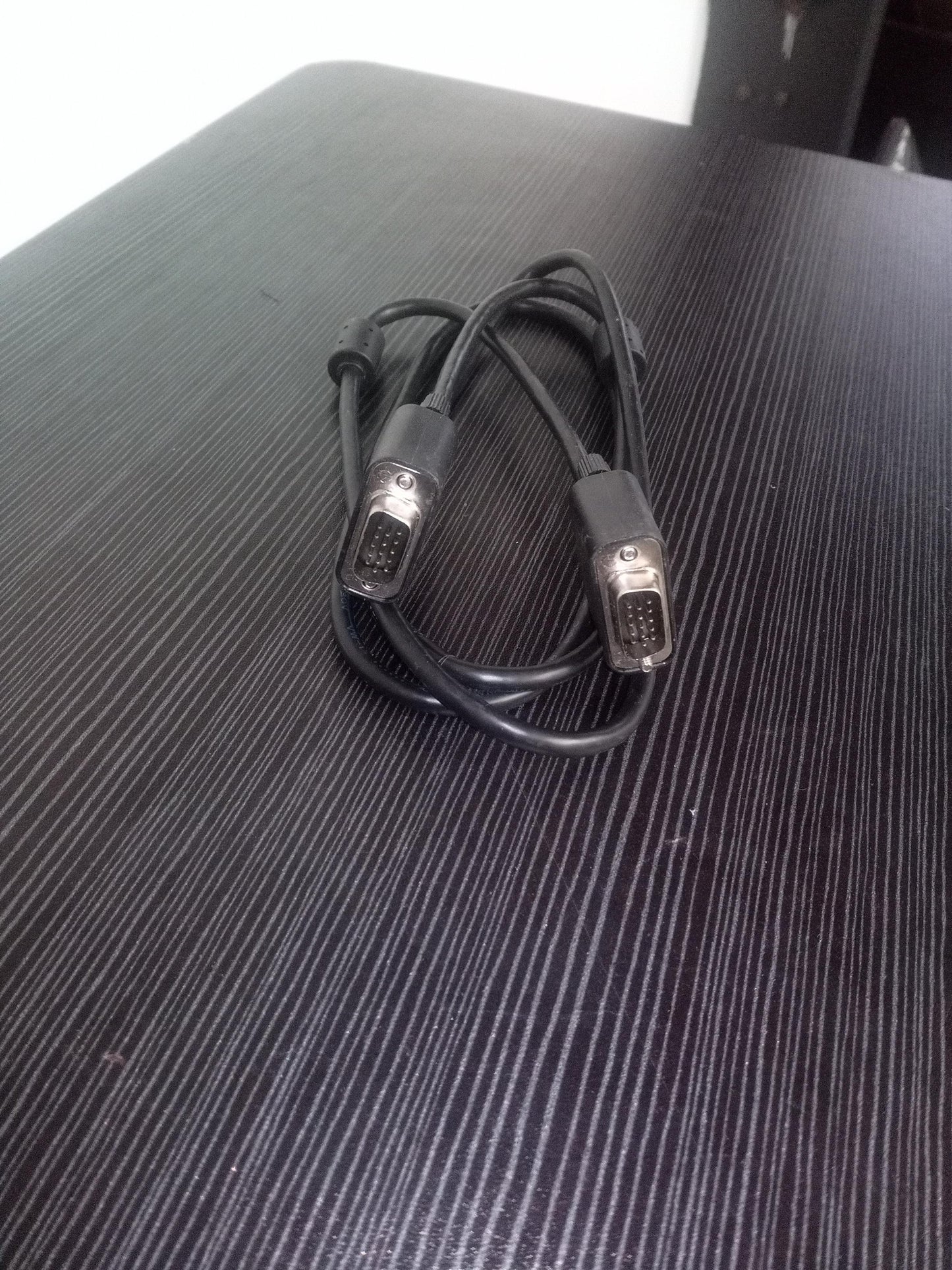 VGA (Male) to VGA (Male) Cable – Black - Pre-Owned