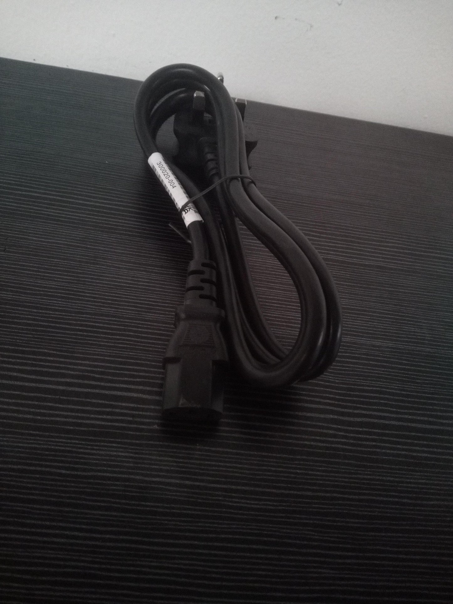 UK IEC C13 to BS1363 Power Cable – Pre-Owned