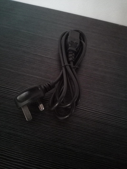 UK IEC C13 to BS1363 Power Cable – Pre-Owned