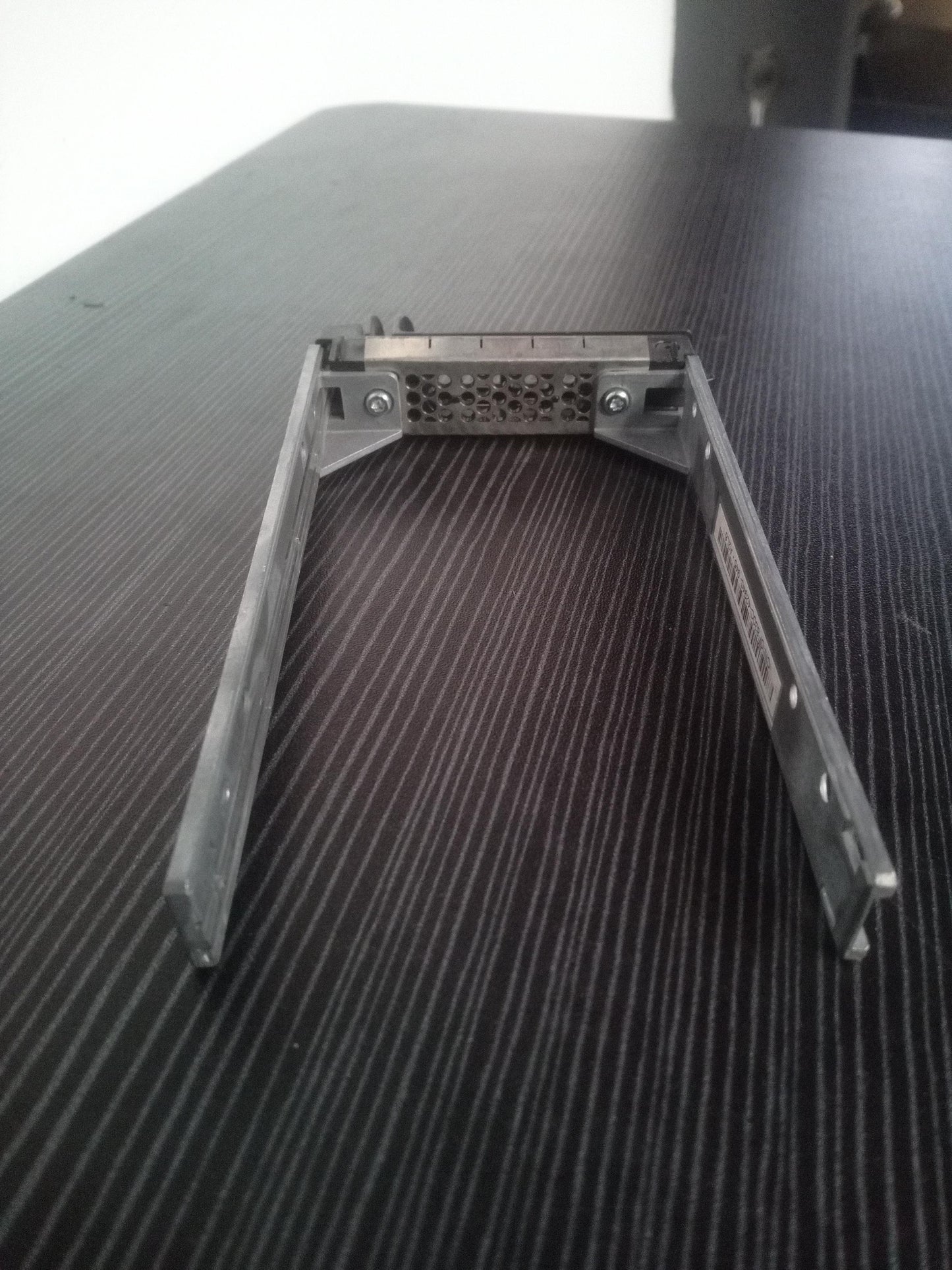 Dell 0F830C 2.5 Inch SAS/SATA Hard Drive Tray Caddy – Pre-Owned