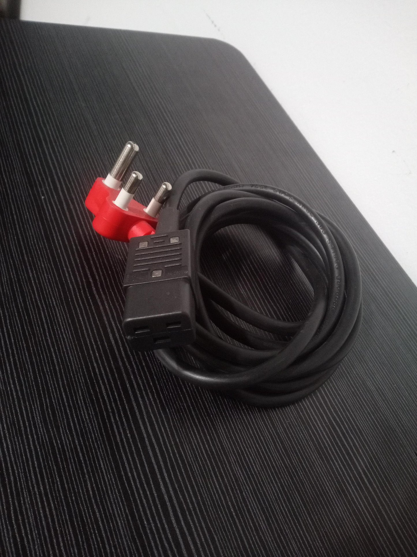 IEC C19 Dedicated Power Cable – Pre-Owned