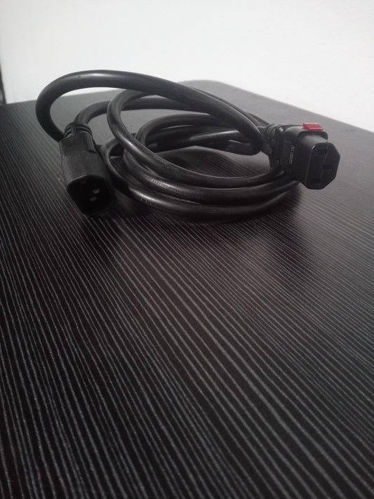 IEC C13 to C14 Locking Power Extension Cord – Pre-Owned