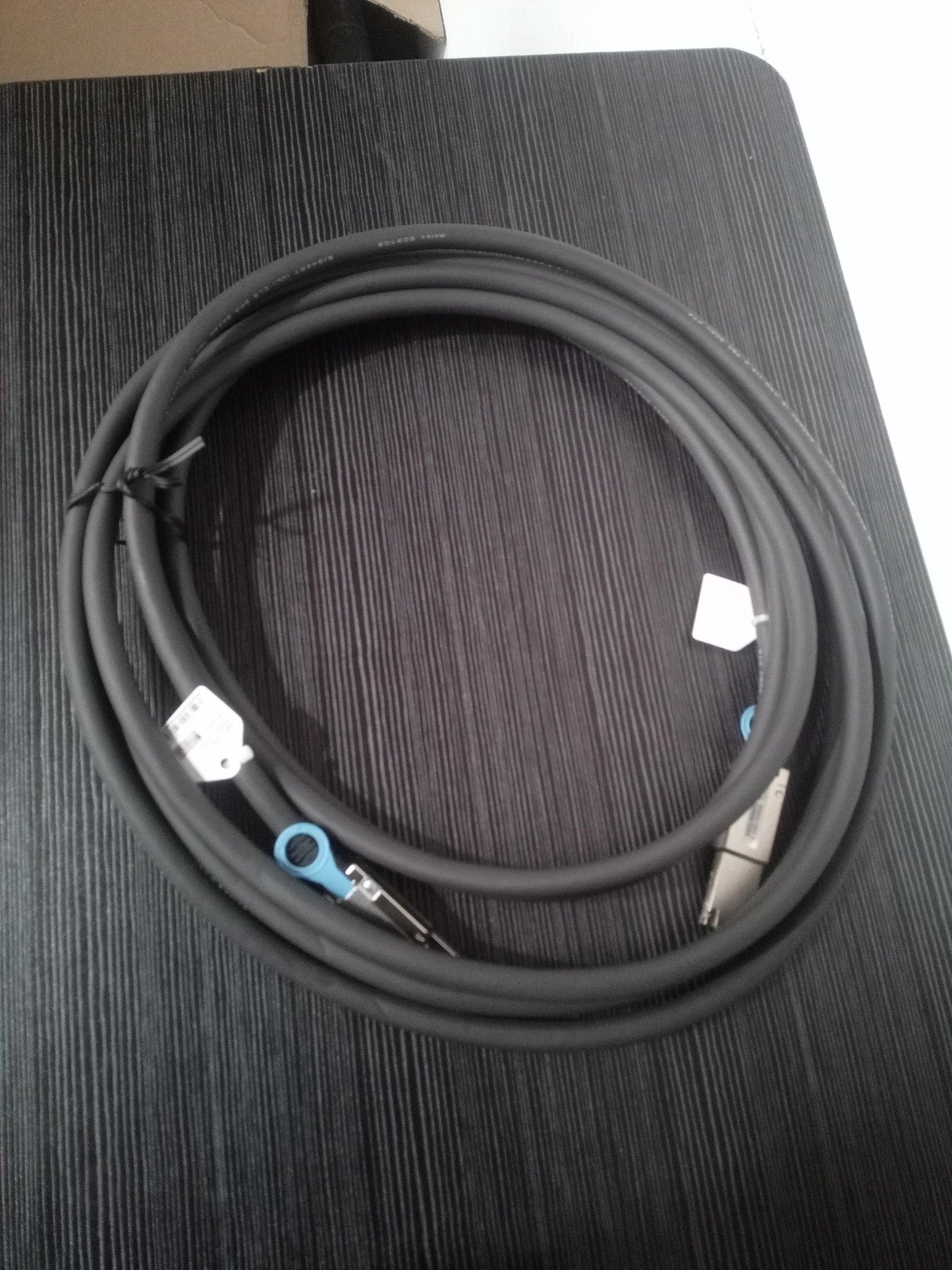 Hitachi K5BS 3276151-A ENC 5M SAS Cable – Refurb