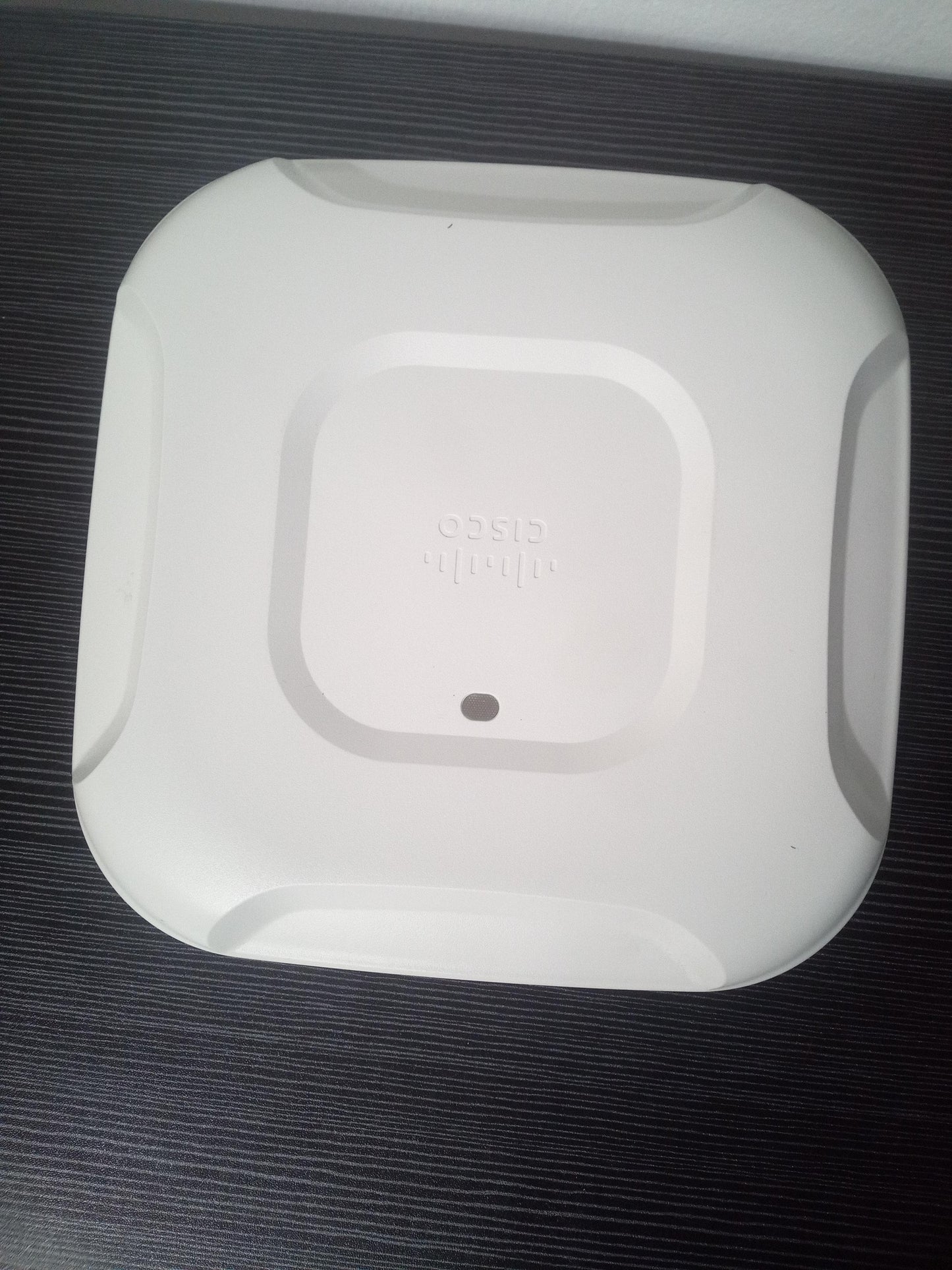 Cisco CAP3702I-E-K9 Wireless Access Point Only - Deep Scratches - Pre-Owned