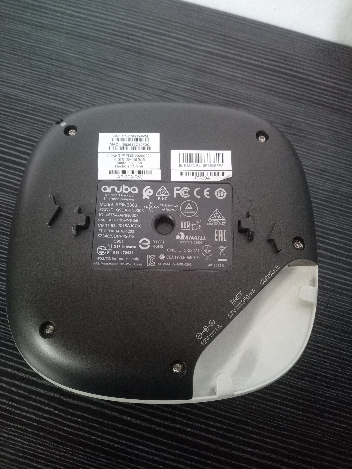 Aruba APIN0303 Dual Band 2x2 MU-MIMO Business Access Point – Refurb