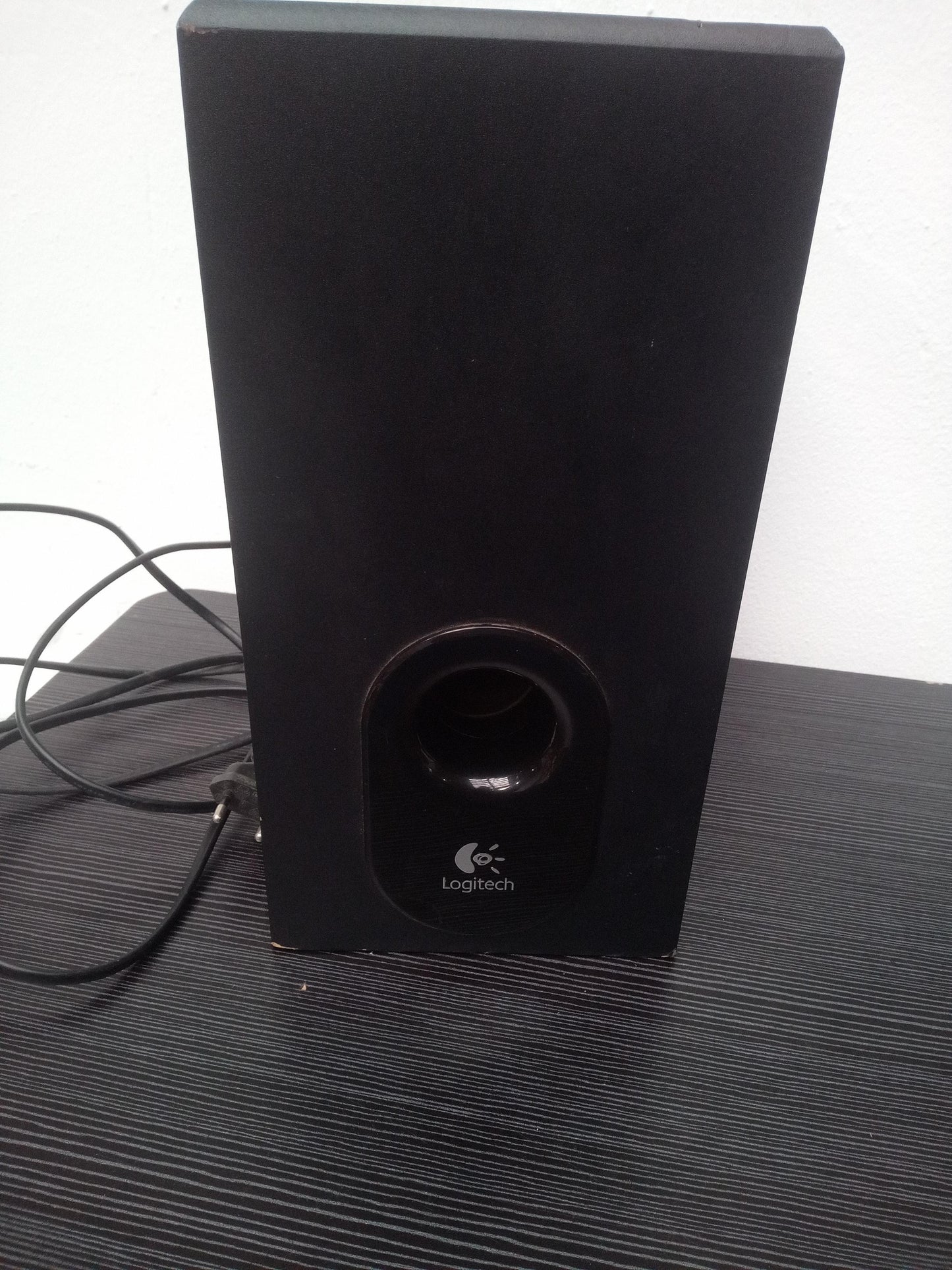Logitech X-530 70W 5.1 Surround Sound Speaker System – Pre-Owned