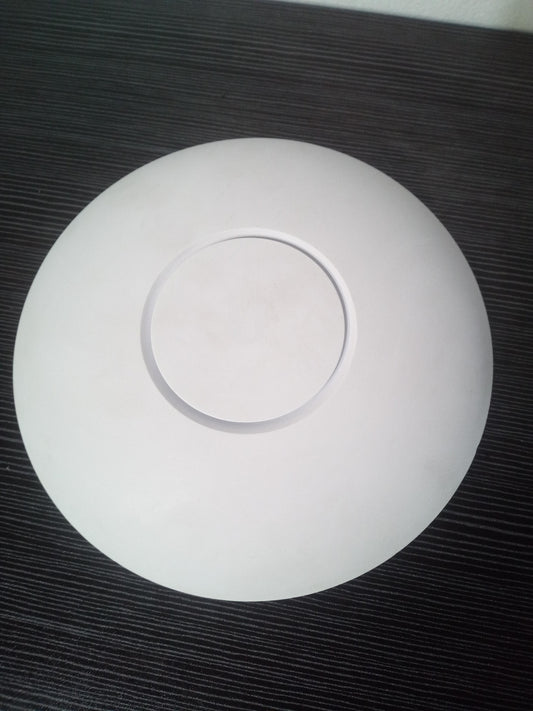 Ubiquiti UniFi UAP-AC-Pro Access Point Without Mounting Brackets – Pre-Owned