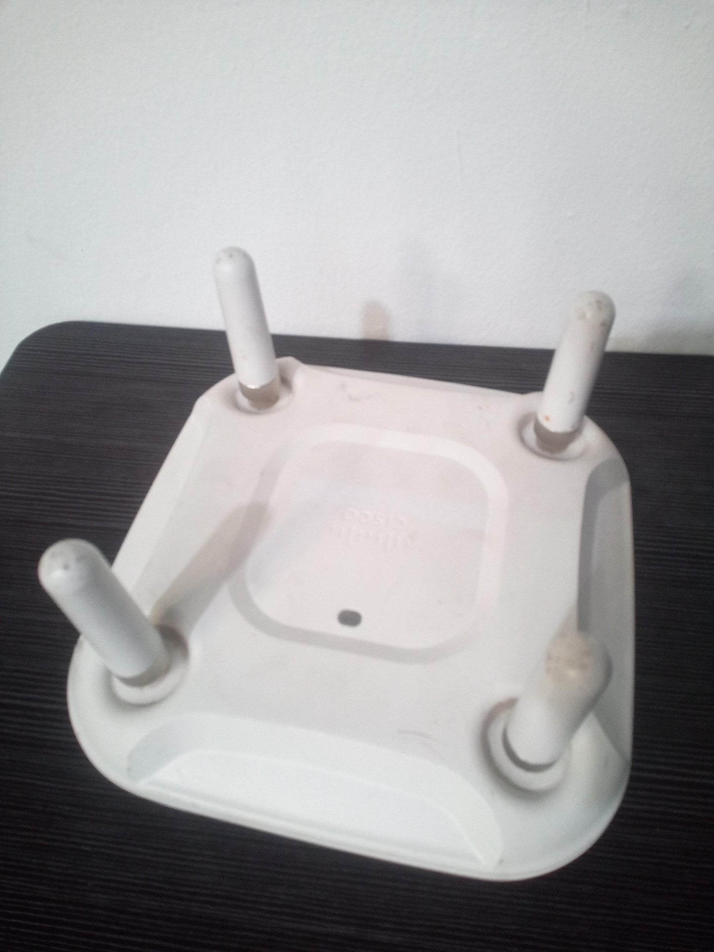 Cisco Aironet AIR-CAP3702E-E-K9 3700 Series 802.11ac Dual Band Access Point – Pre-Owned
