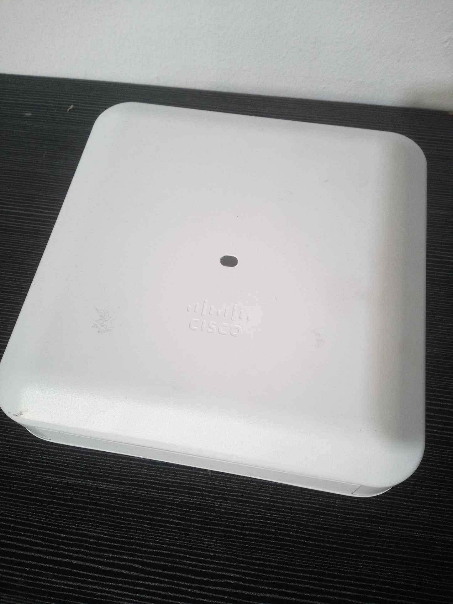 Cisco Aironet AIR-AP3802I-E-K9 802.11ac Dual-Band Wireless Access Point – Pre-Owned