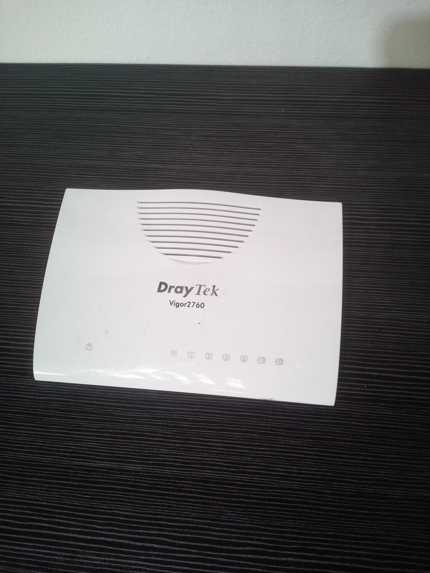 DrayTek Vigor 2760 VDSL/ADSL Gigabit VPN Router – Pre-Owned