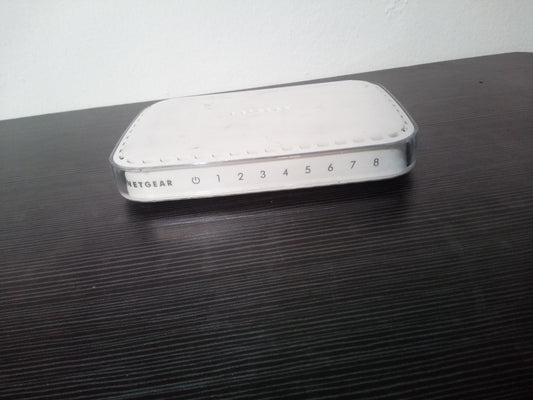Netgear FS608v3 8-Port 10/100 Fast Ethernet Unmanaged Switch – Pre-Owned