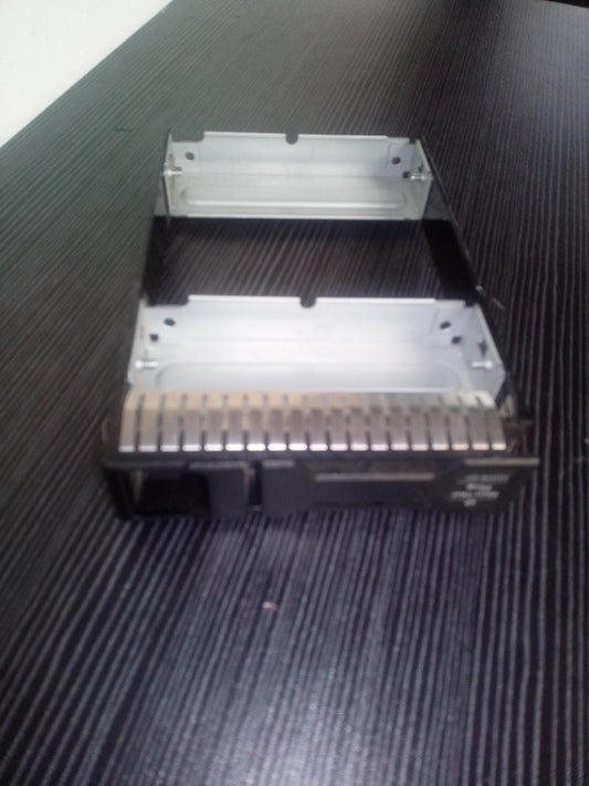 HP 652998-001 3.5 Inch SAS/SATA Hard Drive Caddy Tray – Pre-Owned