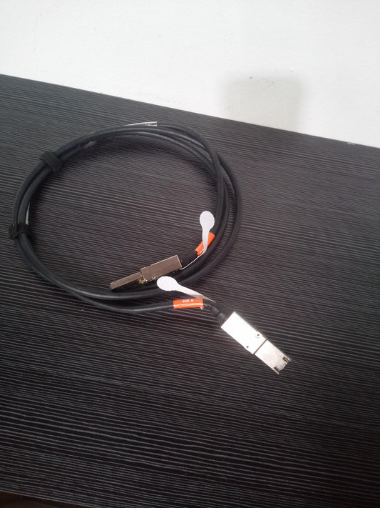 Amphenol 038-003-787 Mini-SAS External SFF-8088 to SFF-8088 Cable – 2M – Pre-Owned