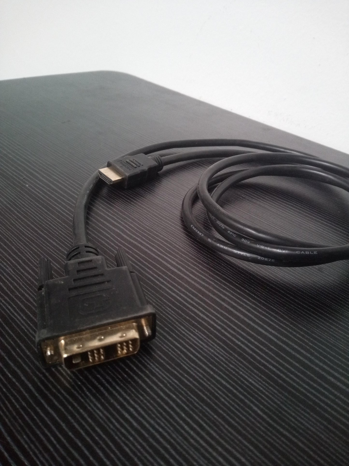 DVI to HDMI Adapter Cable – Pre-Owned
