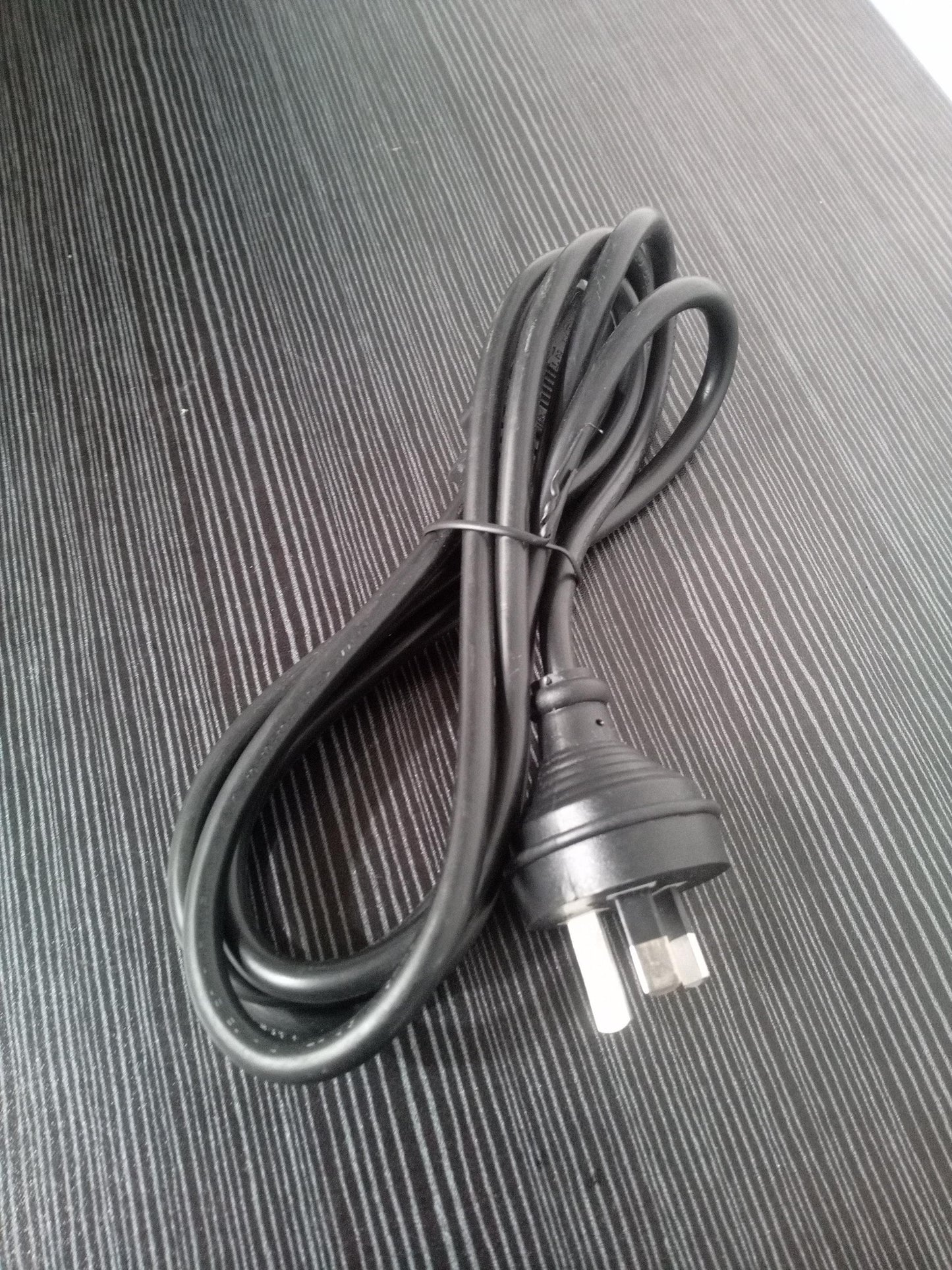 IEC C13 Jug Lead Power Cable – Black – Pre-Owned