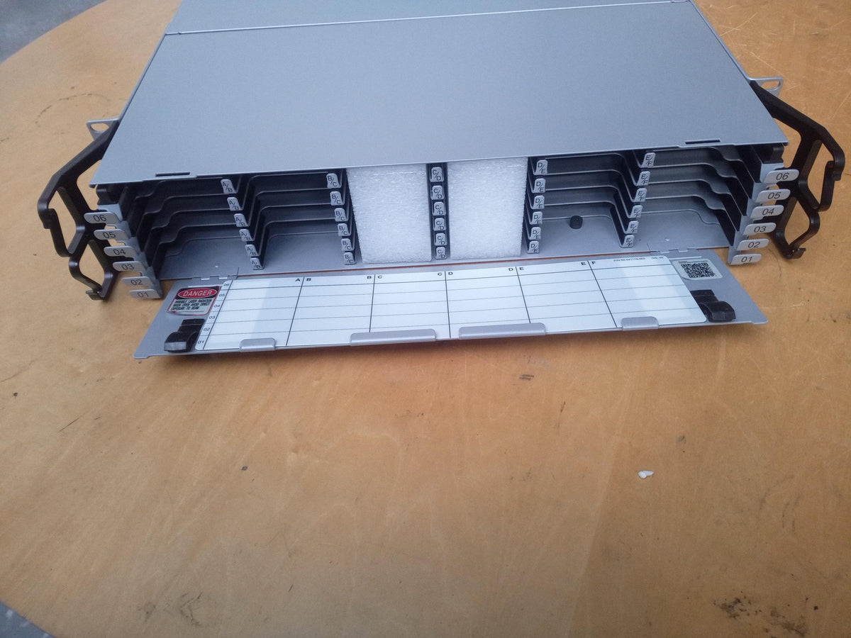 Corning EDGE8-02U 2U Fibre Optic Housing – Demo
